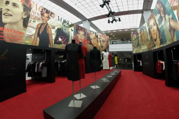 Bild: 60 Jahre BRD – 30 Jahre Vogue