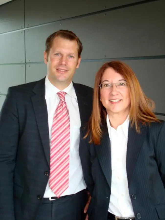 Die neue Geschäftsführung der Deutschen Post Adress: Dr. Frank Schlein und Irmgard Gröschl