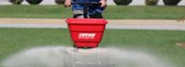 Bild: Das patentierte Flex-Select-Streusystem: Für jedes Streugut den richtigen Einsatz