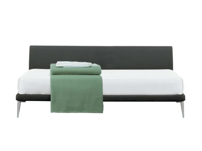 Bild: Cappellini jetzt bei Design-Kiste.de: Raum & Form Seidel erweitert Sortiment um italienische Designklassiker