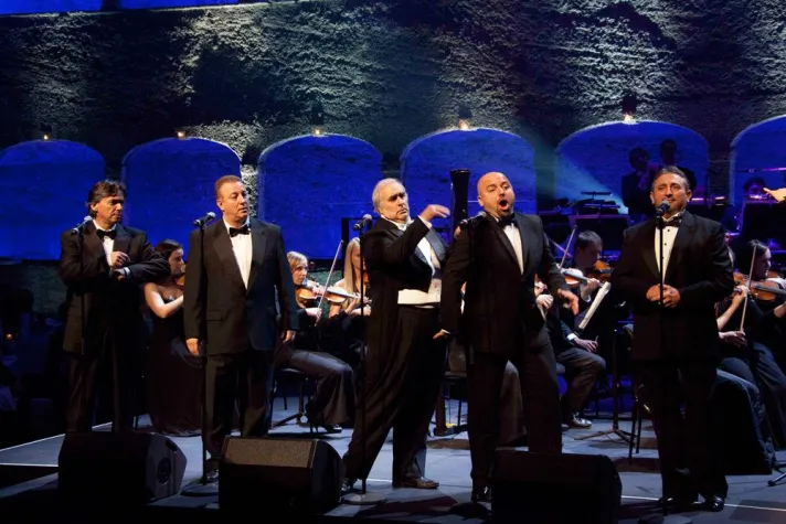 Die Nacht der 5 Tenöre – Große Silvestergala in Offenburg Bild: Die Nacht der 5 Tenöre – Große Silvestergala in Offenburg