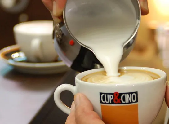 Kaffee bleibt der Umsatzbringer in der Gastronomie – besonders wenn das Knowhow stimmt Bild: Kaffee bleibt der Umsatzbringer in der Gastronomie – besonders wenn das Knowhow stimmt