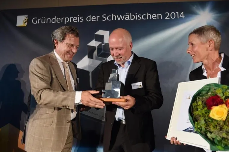 Bild: Blue Synergy GmbH gewinnt Gründerpreis - Umweltfreundliche Energiegewinnung aus Abwasser überzeugt