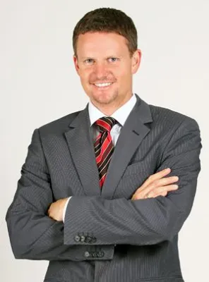 "Business Pharma" die neue Gewerbeversicherung der Helvetia - So bleibt die Apotheke gesund Bild: "Business Pharma" die neue Gewerbeversicherung der Helvetia - So bleibt die Apotheke gesund