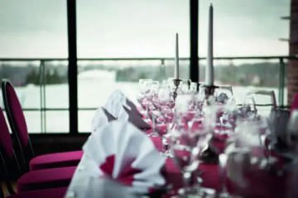 Bild: Die Störtebeker Braumanufaktur öffnet ihre Türen auch für private und geschäftliche Veranstaltungen