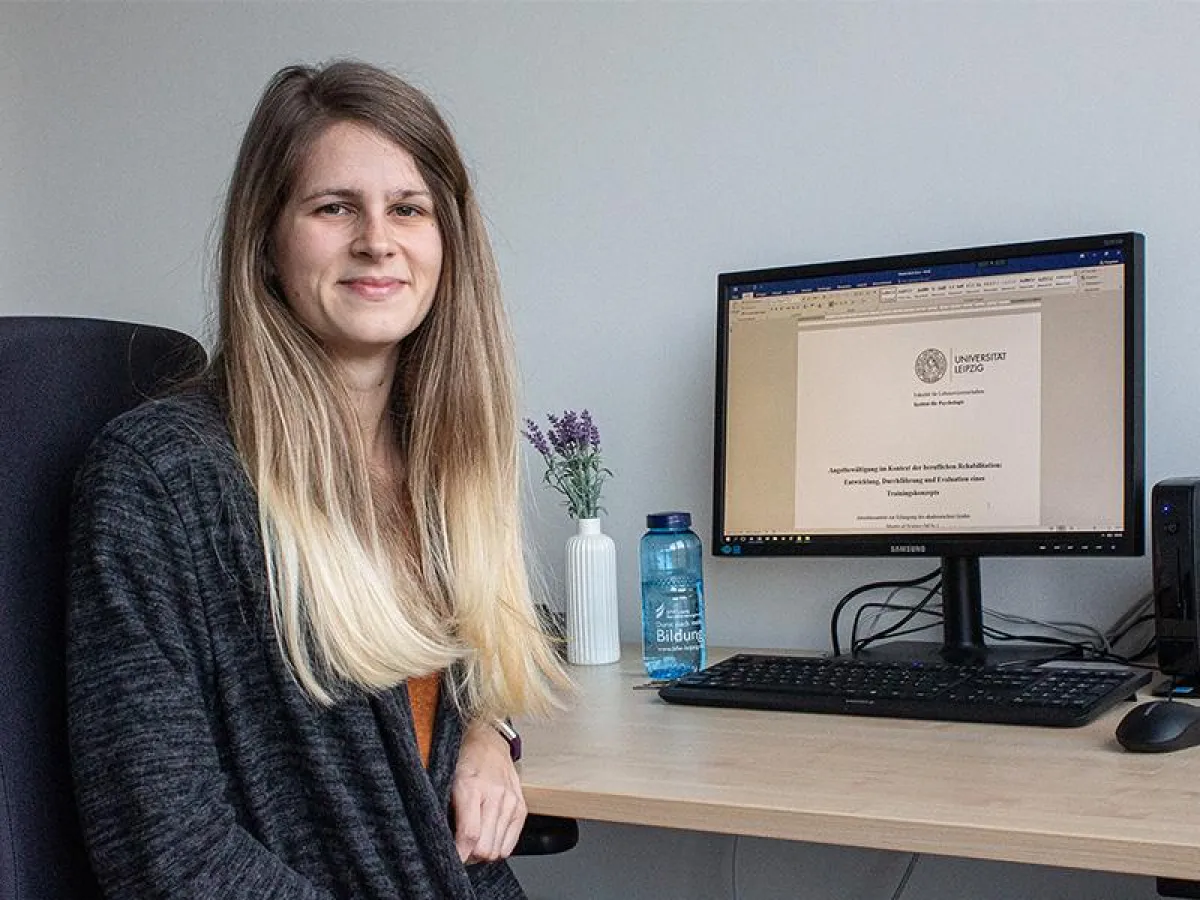 Maxi Bindel bei der Fertigstellung ihrer Masterarbeit. © M. Lindner, BFW Leipzig