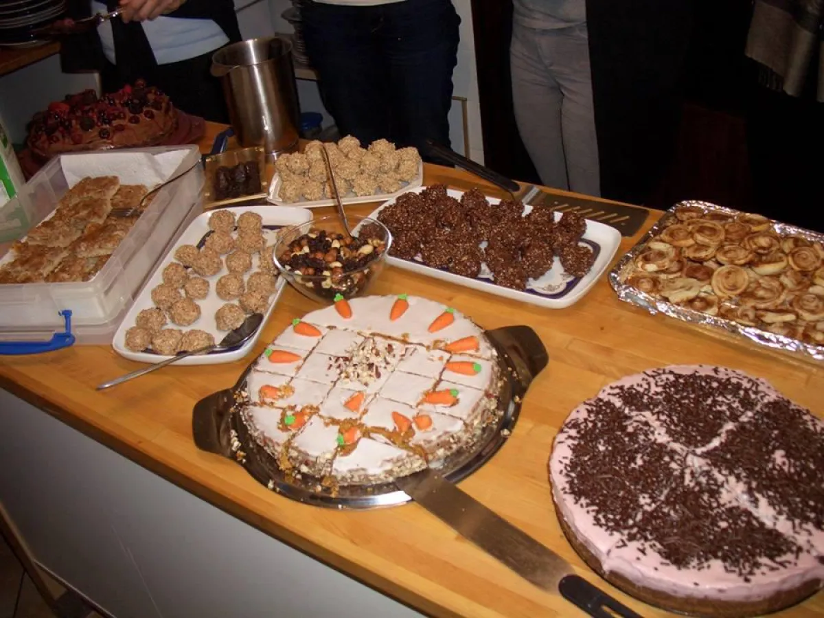 Kuchenbuffet einmal anders - Köstlichkeiten ohne Gelatine, Eier und Milchprodukte