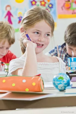 Bild: Mit StickerKid meistern Familien den Schulbeginn locker