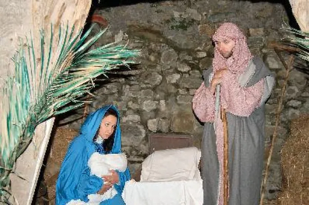 Bild: Eine besondere Attraktion zur Weihnachtszeit, die “Lebendige Krippe“ in Passignano