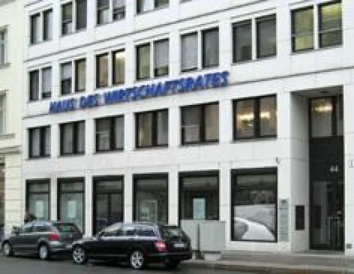 Bild: AENGEVELT vermittelt Ladenlokal im Berliner Regierungsviertel an Finanzdienstleister