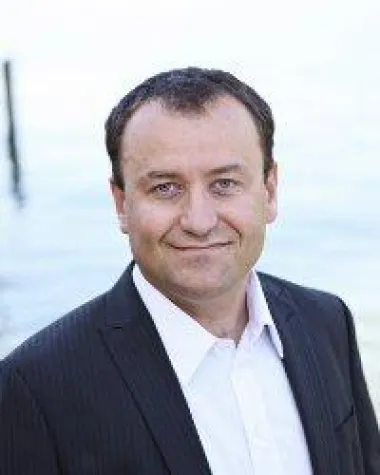 Bild: Neuer CEO bei dbi services: Yann Neuhaus