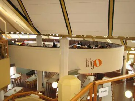 Bild: 1. Ausstellung in der Galerie auf bigO