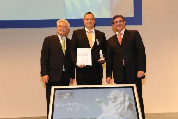 Bild: BAYERNS BEST 50 AWARD für Gehrlicher Solar AG