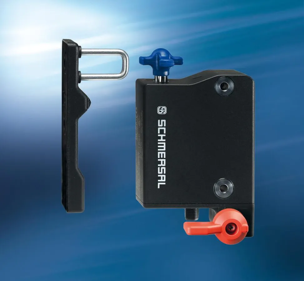 Schmersal produziert die Sicherheitszuhaltung AZM300 mit der neuen Plasma-SealTight®-Technologie.