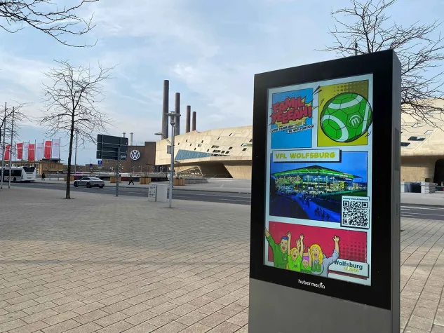 „Famil-yeah“-Kampagne für Wolfsburg Bild: „Famil-yeah“-Kampagne für Wolfsburg