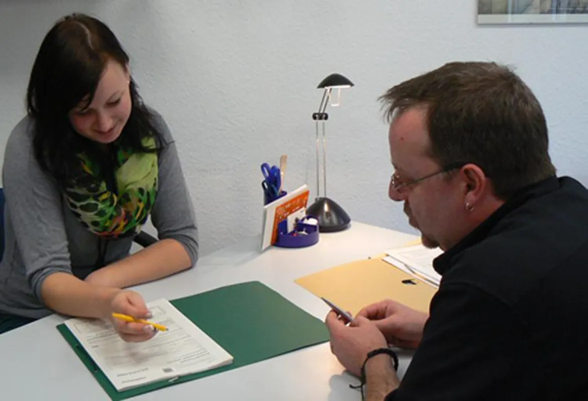 Die IB-Kompetenzagentur Cochem bietet Hilfestellung beim Übergang von der Schule in das Berufsleben.