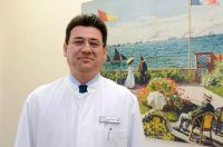 Bild: Hohe Auszeichnungen für Prof. Dr. Babür Aydeniz