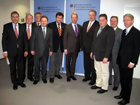 Bild: Zukunft der Asse für Minister Röttgen „Chefsache“ - CDU-Delegation sprach mit Bundesumweltminister