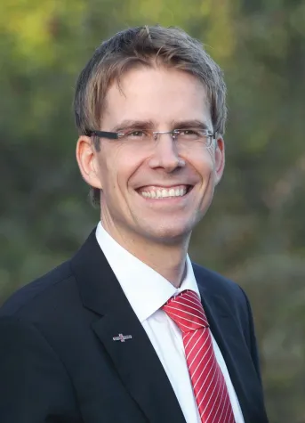 Bild: Marktführer glatthaar-fertigkeller stellt neuen Vorstandsvorsitzenden der Gütegemeinschaft Fertigkeller (GÜF)