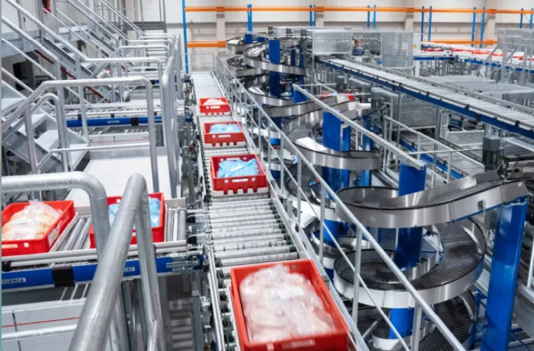 Bild: Tradition trifft Zukunft: Borgmeier’s smartes Logistikzentrum im Einsatz