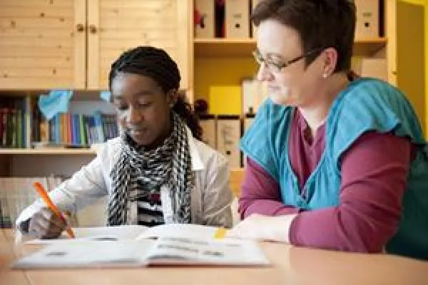 Wie setzt die Stadtmission Nürnberg die Weihnachtsspende von amball ein? Bild: Wie setzt die Stadtmission Nürnberg die Weihnachtsspende von amball ein?