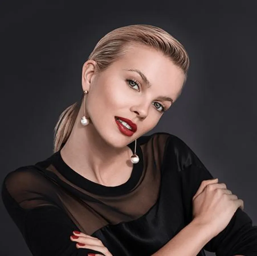 TOSH bietet Qualitätsschmuck für modebewusste Frauen jetzt auch im eCommerce an