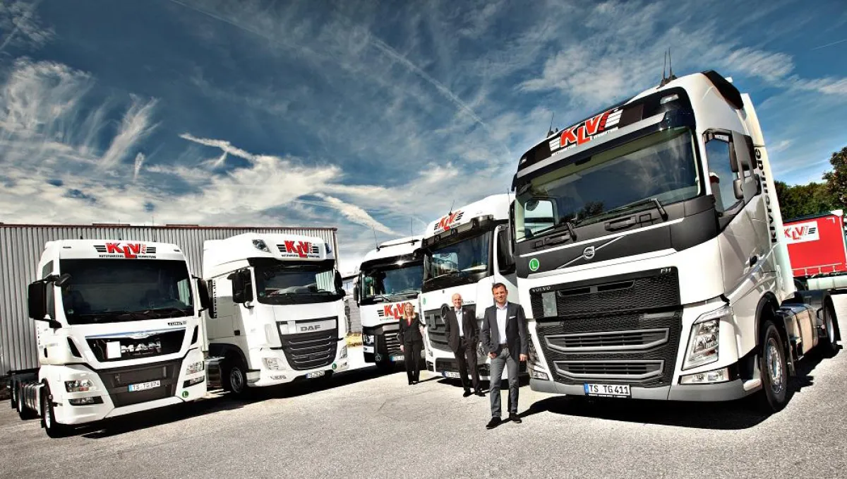 von links: Silke Kaltenhauser, Michael Schittenhelm, Bernd Kaindlsdorfer