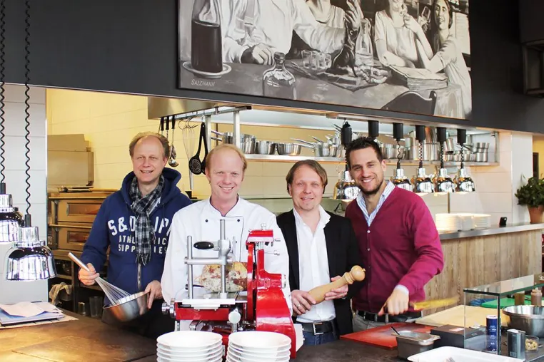 Geburtsstunde der urbanen Gastromarke Nio: hsnmedia launcht ein Stück Italien in Hamburg Bild: Geburtsstunde der urbanen Gastromarke Nio: hsnmedia launcht ein Stück Italien in Hamburg