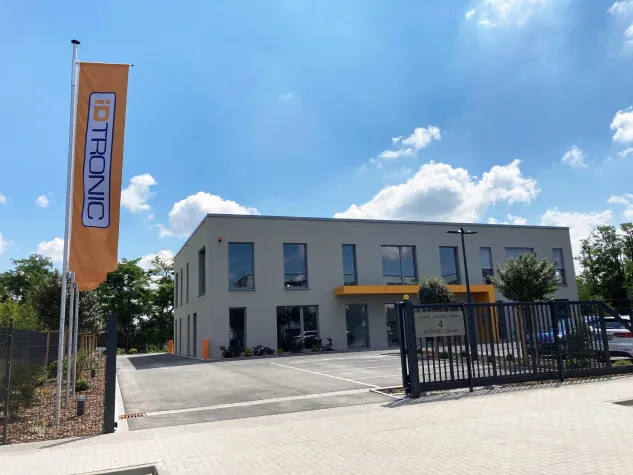 Bild: iDTRONIC bezieht einen eigenen Neubau: Moderne Räumlichkeiten mit Wohlfühlfaktor in der Technologiemeile