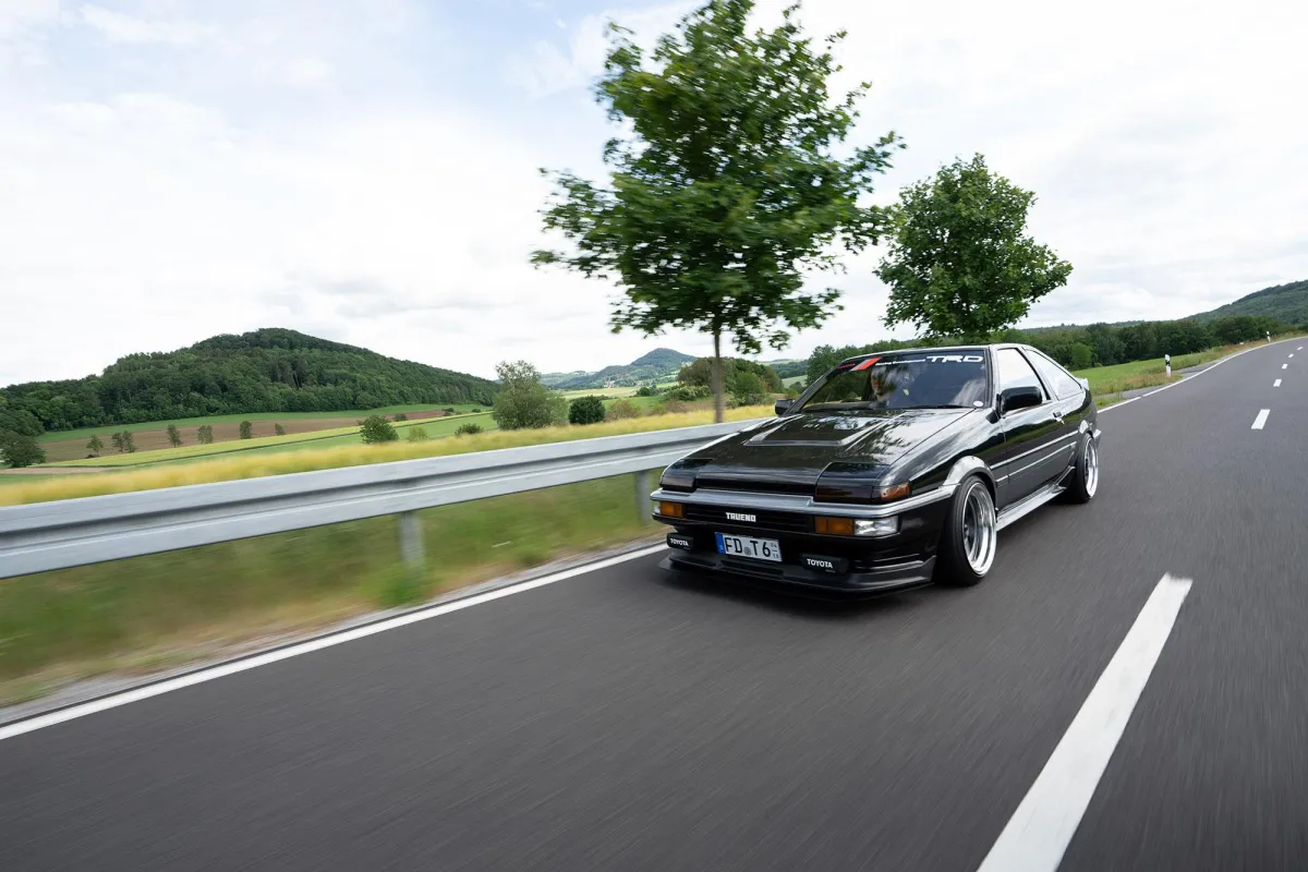 Der Kult-Japaner aus den 80ern hat sowohl optisch als auch technisch viel zu bieten