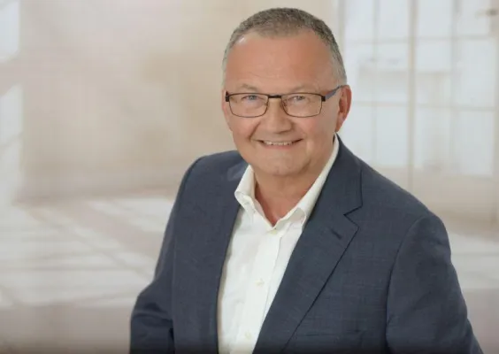 Bild: Hans Wienands neuer Senior Vice President bei Hisense Germany
