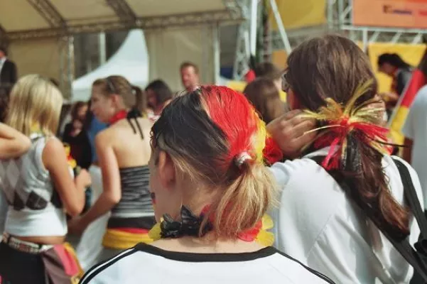 Bild: Endspurt in Nürnbergs Fan Park