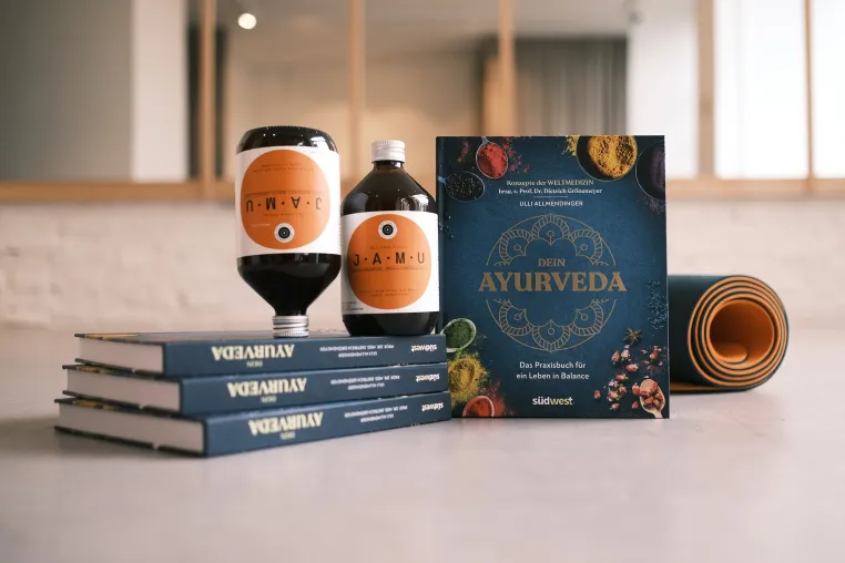 Bild: Professor Dr. Med. Dietrich Grönemeyer & Ulli Allmendinger / Ayurveda-Praxisbuch