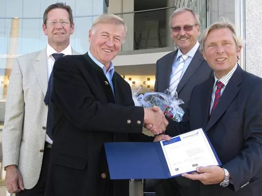 Bild: Lindner Group TOP: Unternehmen in Niederbayern im Monat September