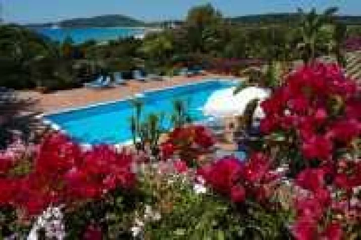 Bild: Residence Fenicia in Villasimius - Gepflegte Appartmentanlage mit Meerblick im Süden von Sardinien