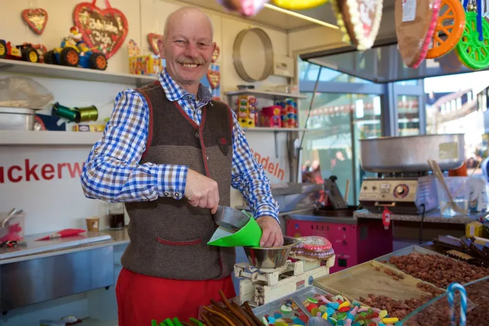 Bild: Kirmes Leckereien to go im Allerpark // WMG-Veranstaltung zur Unterstützung von Schaustellern und Caterern