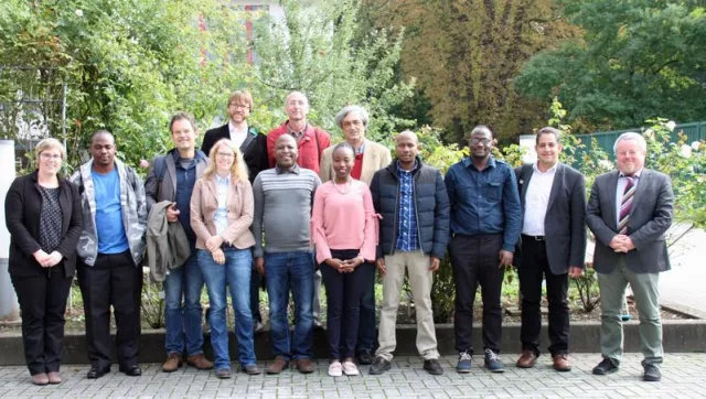 Bild: Internationales Doktorandentreffen in der BLE: Von Impfstoffen und einem Kühlschrank ohne Strom