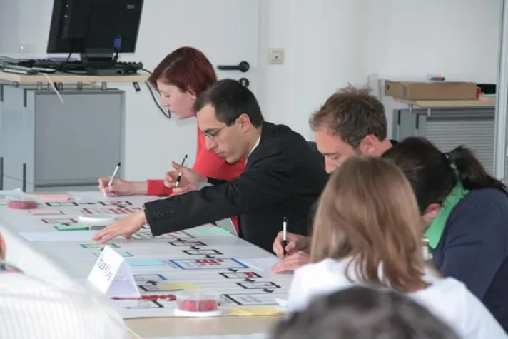 Bild: Tag der Logistik: AEB lädt Studierende und Young Professionals zum Beer Game ein