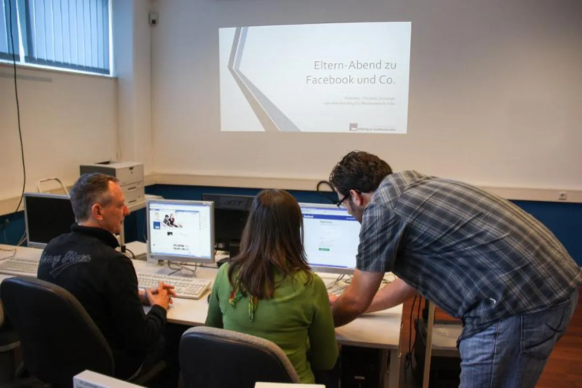 In den Workshops lernen die Teilnehmer soziale Medien kennen. © bm - bildung in medienberufen