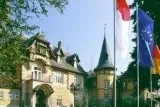 Bild: Wolf von Lojewski liest in der Villa Rothschild