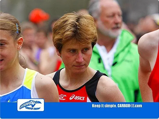 Carboo4U Marathonläuferin Sonja Oberem gewinnt Internationalen TUI Marathon Palma de Mallorca in Rekordzeit Bild: Carboo4U Marathonläuferin Sonja Oberem gewinnt Internationalen TUI Marathon Palma de Mallorca in Rekordzeit