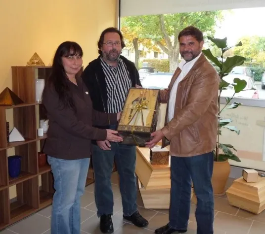 Erfolgreiches Jahr für ANUBIS-Tierbestattungen - Vier neue Franchisepartner – Eröffnung in Köln Bild: Erfolgreiches Jahr für ANUBIS-Tierbestattungen - Vier neue Franchisepartner – Eröffnung in Köln