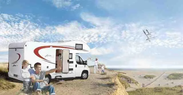 Bild: Frühlingserwachen für Caravan und Reisemobil-InterCaravaning mit sieben Tipps für die neue Saison 2012
