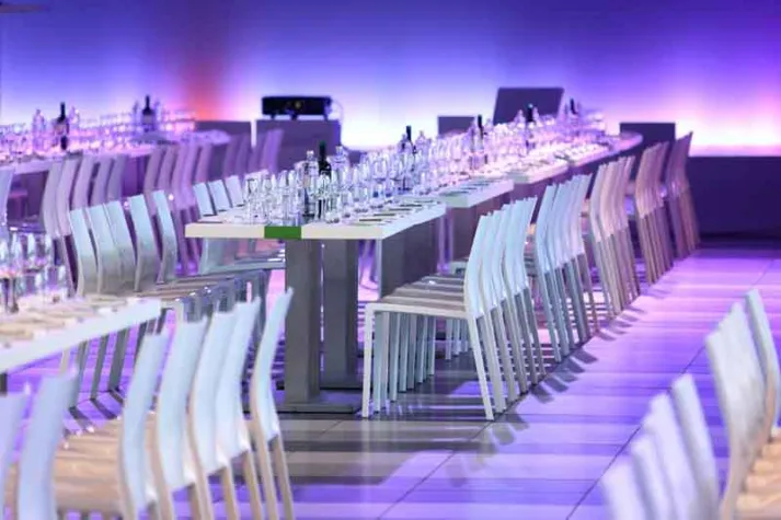 Schiff ahoi – Party Rent im PTA-Amsterdam Bild: Schiff ahoi – Party Rent im PTA-Amsterdam