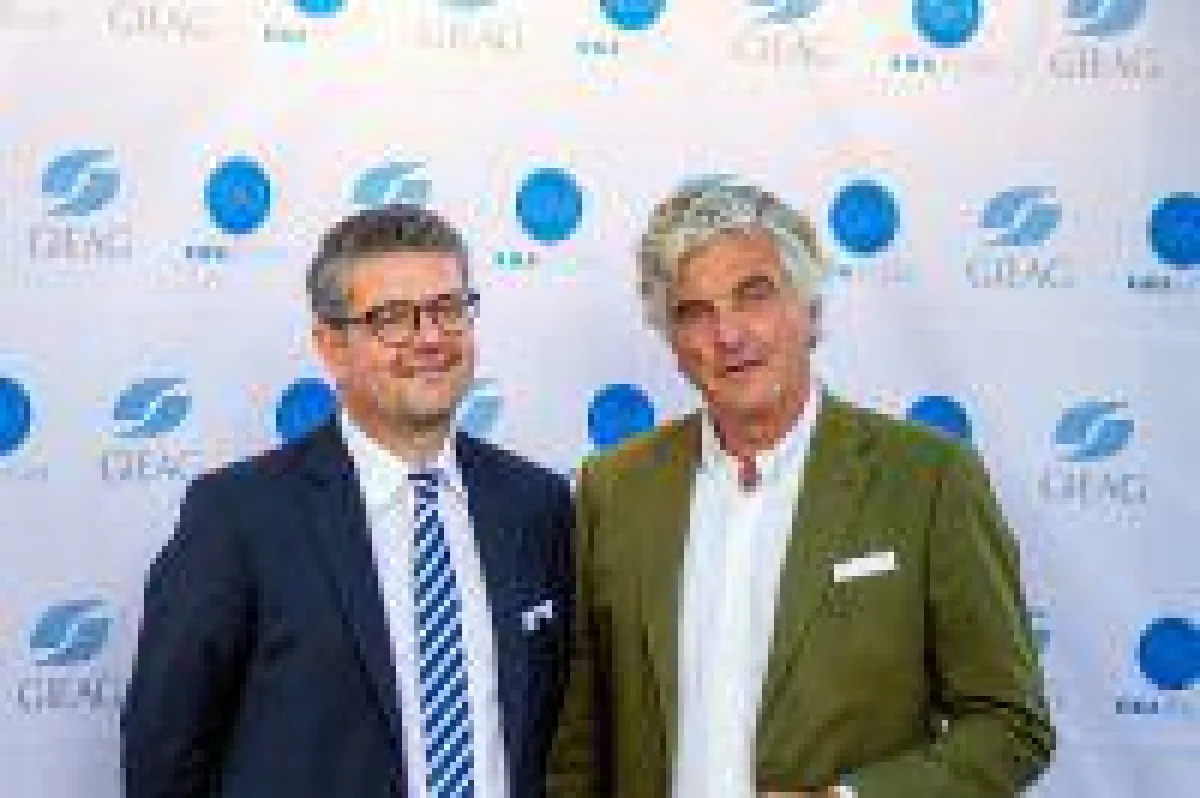 Thomas Männel (Vorstand) und Alexander Pferschy (Aufsichtsratsmitglied) der GIEAG Immobilien AG