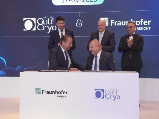Bild: Gulf Cryo und Fraunhofer UMSICHT unterzeichnen Absichtserklärung zur Förderung von Carbon Management Lösungen
