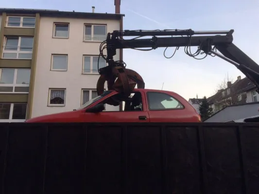 Bild: Autoverschrottung - Schrottauto Abholung und Entsorgung