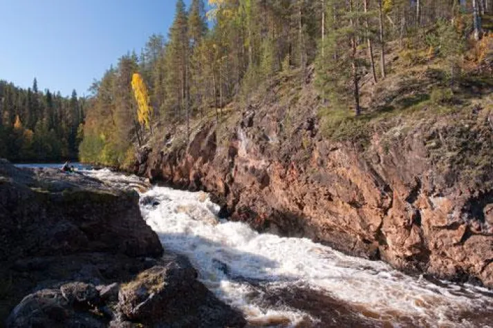 Bild: Finnland - Ferienhaus am Strom