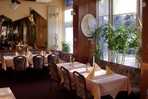 Bild: Restaurant „Emona“