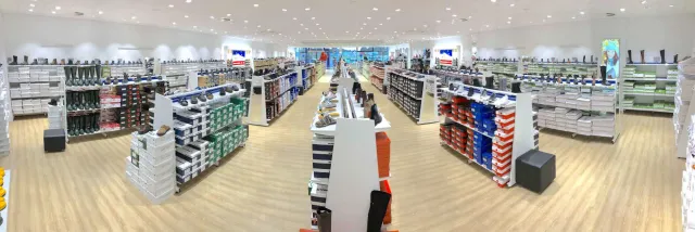 Bild: Große Schuhe für Damen und Herren von schuhplus in Kaltenkirchen